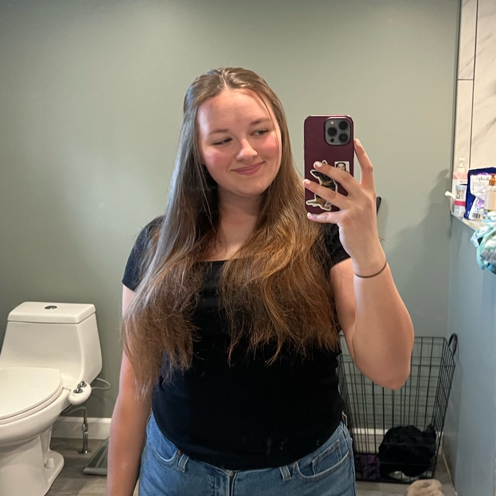 Meet your Posher, Emma